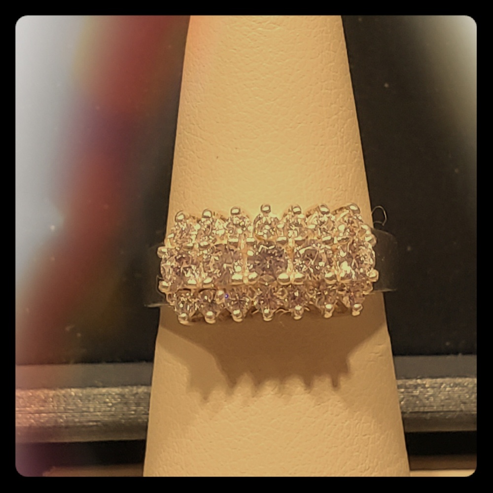 Beautiful Anniversary/Right-Hand Ring